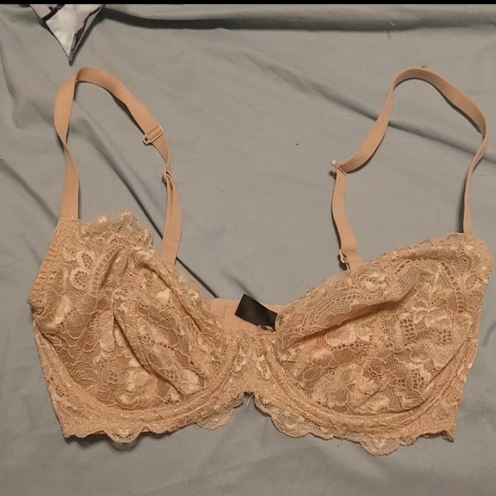 Unlined Lace Bra 32DD